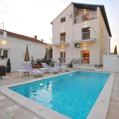 דירה Miki Borik *