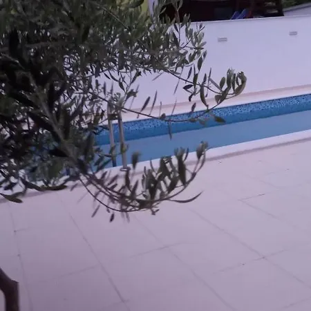 Miki Borik Lägenhet *